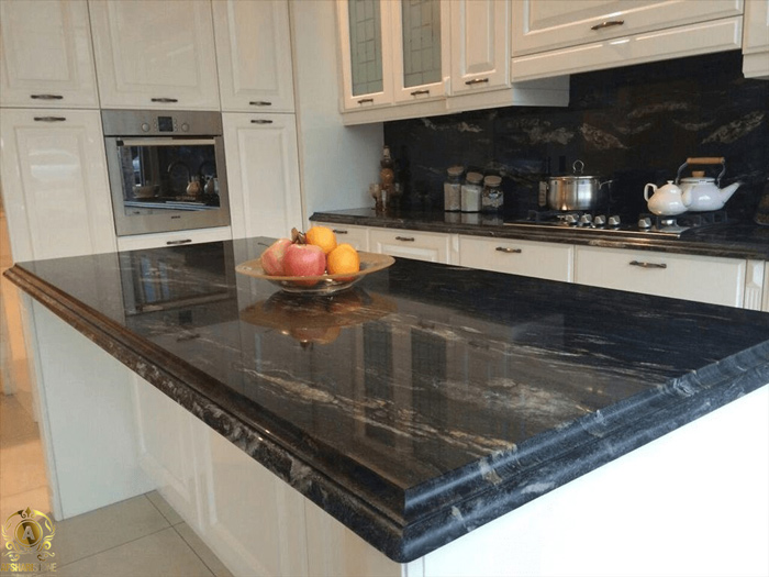 سنگ روی کابینت آشپزخانه
