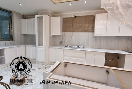 اجرای صفحه کابینت سنگی | قیمت، انتخاب سنگ و نکات اجرای حرفه‌ای(09121030828)