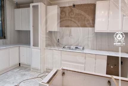 سنگ سفید برای آشپزخانه | قیمت، خرید و اجرای صفحه کابینت ۱۴۰۵(09121030828)