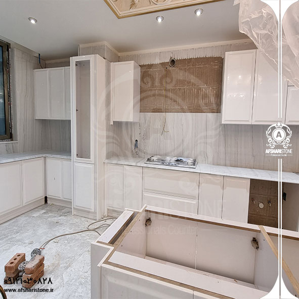 سنگ سفید برای آشپزخانه | قیمت، خرید و اجرای صفحه کابینت ۱۴۰۵(09121030828)